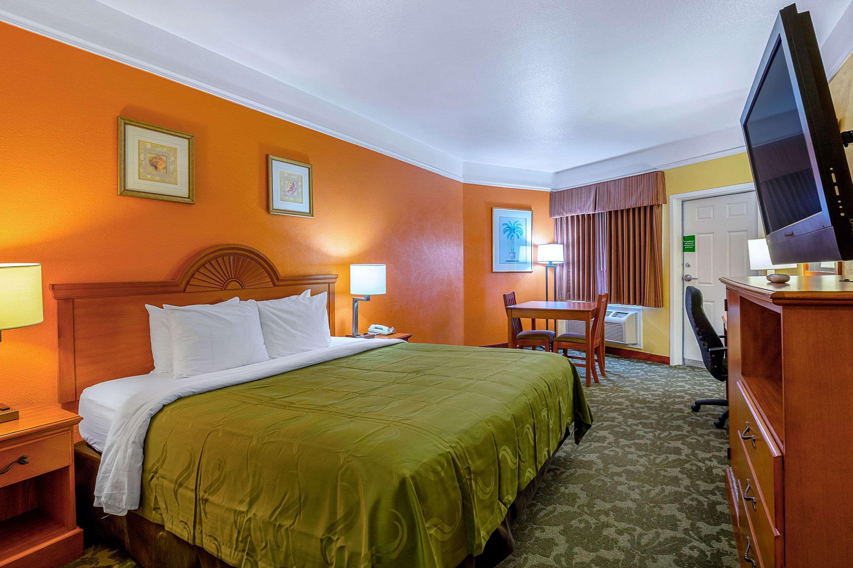Quality Inn & Suites Galveston - Beachfront Esterno foto