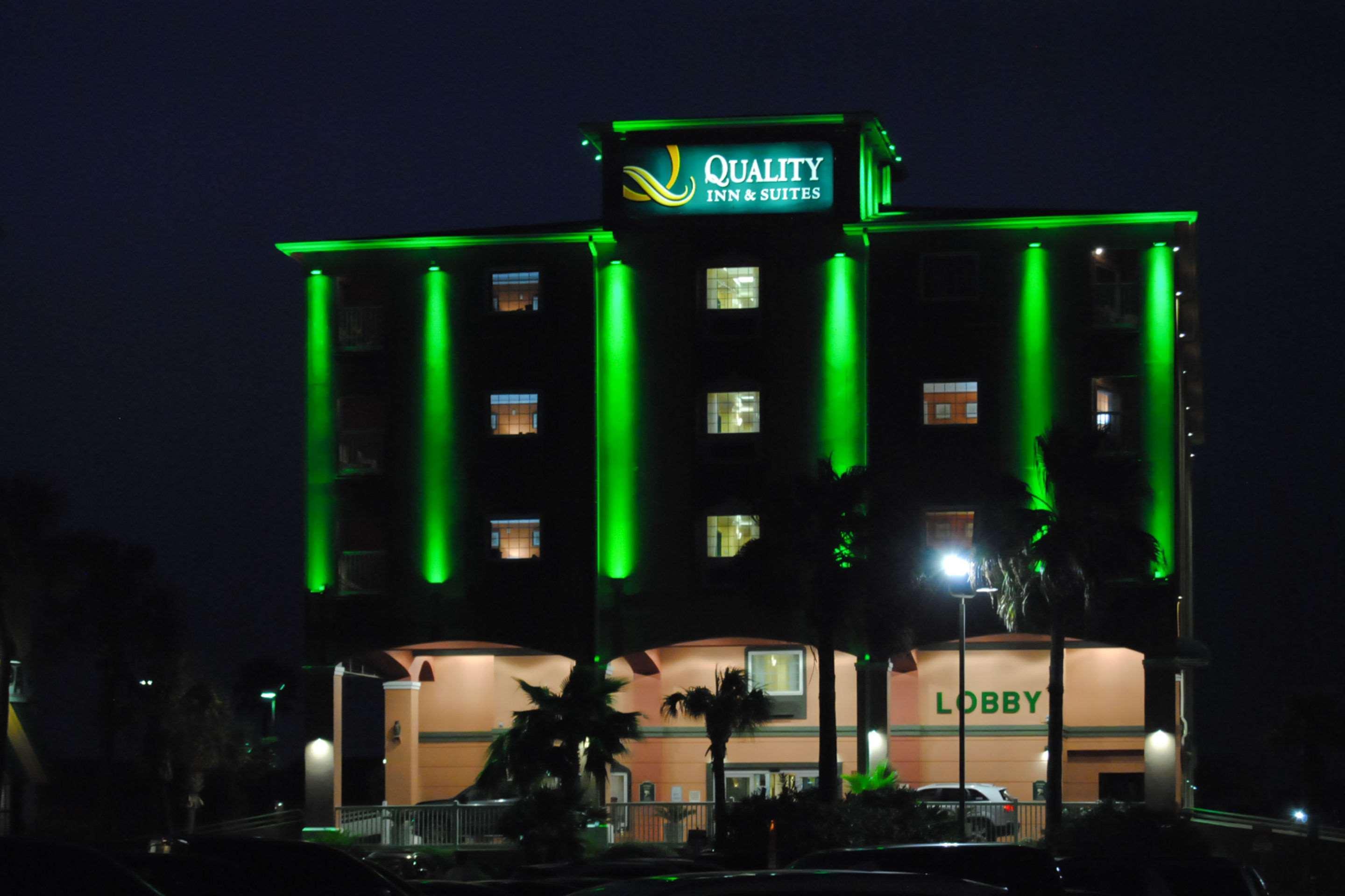Quality Inn & Suites Galveston - Beachfront Esterno foto