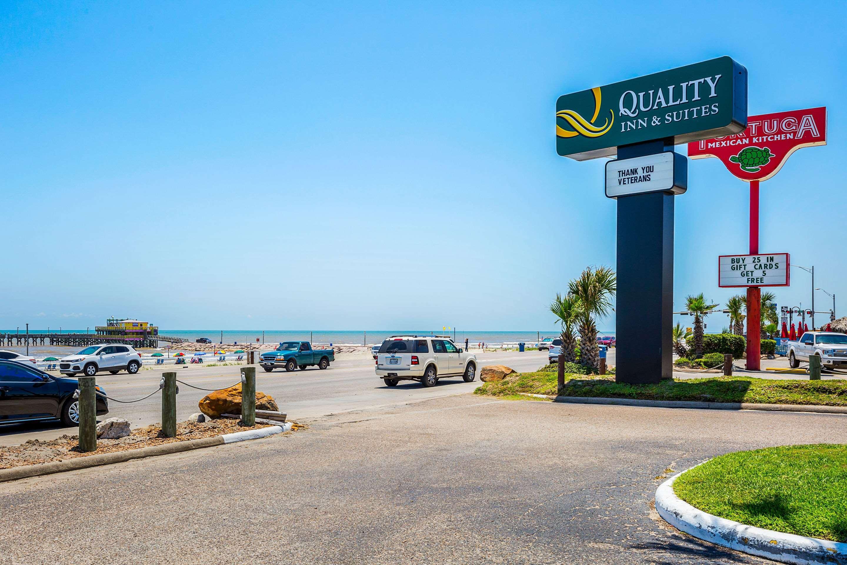 Quality Inn & Suites Galveston - Beachfront Esterno foto
