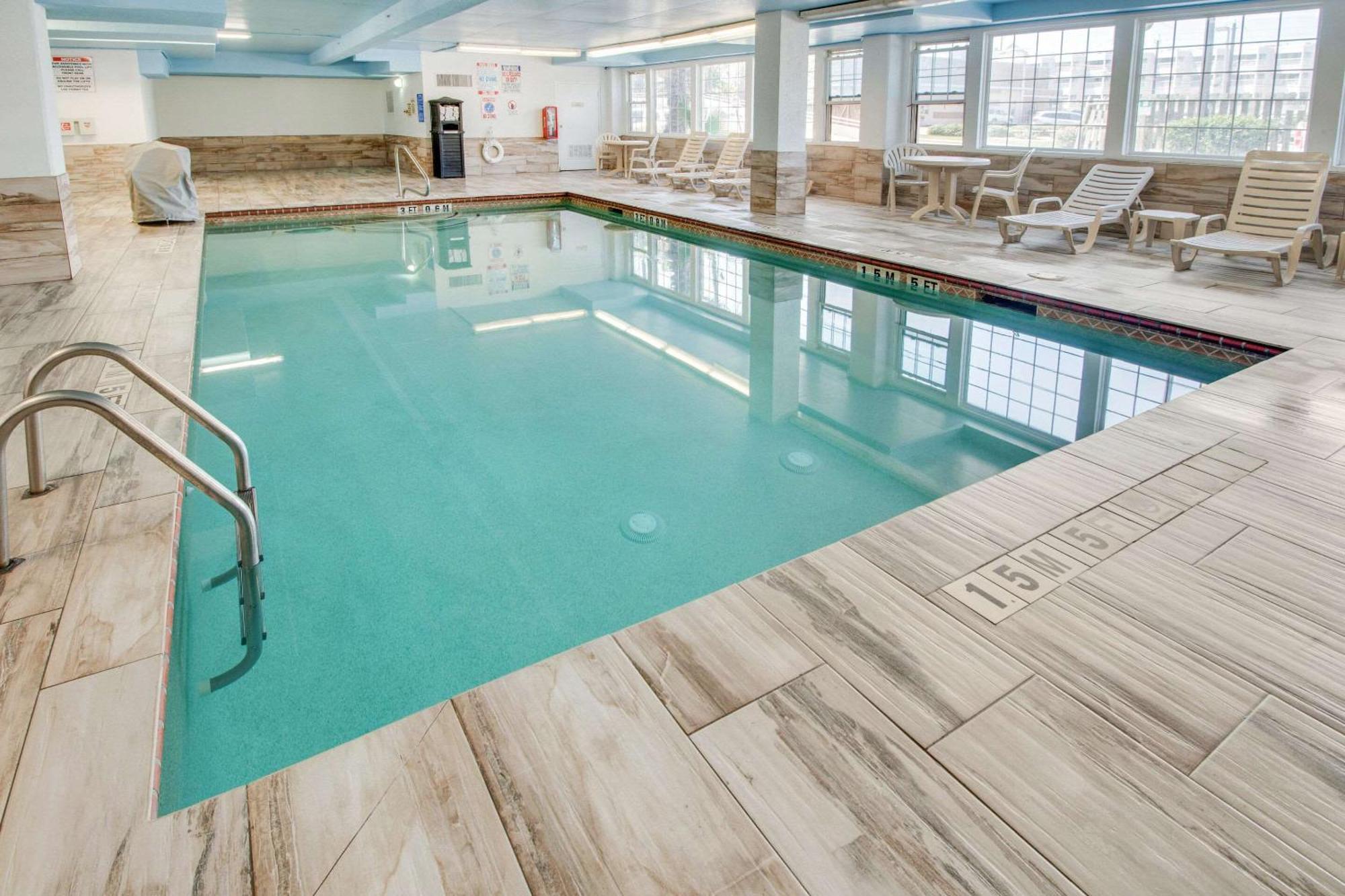 Quality Inn & Suites Galveston - Beachfront Esterno foto